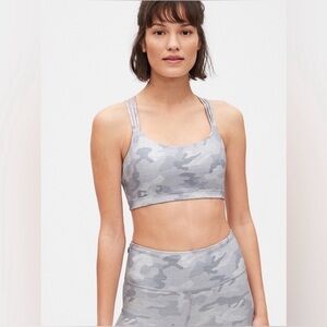 Gapfit Eclipse medium strength sports bra S